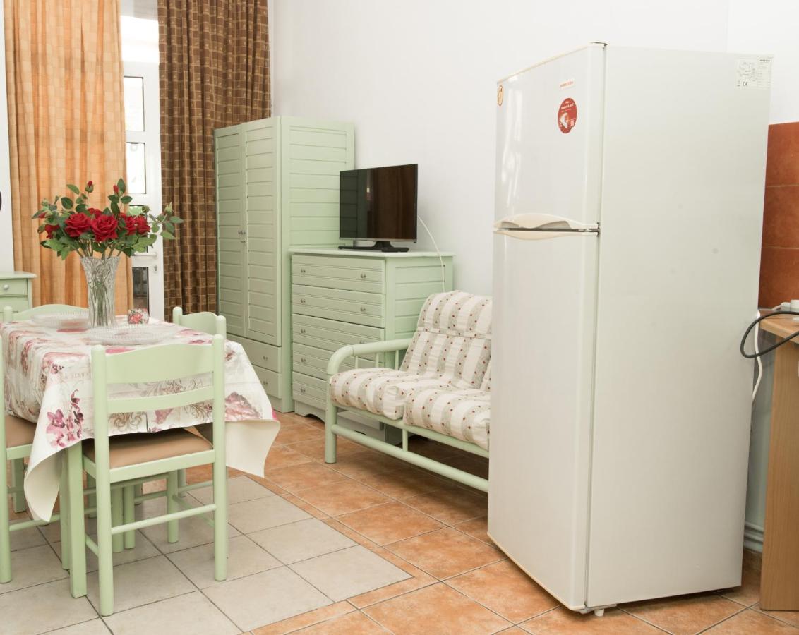 Stavros Studio Apartment In Kos Town Exterior photo