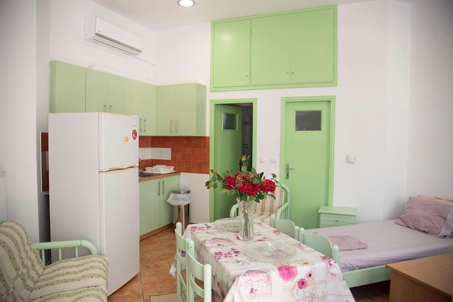 Stavros Studio Apartment In Kos Town Exterior photo